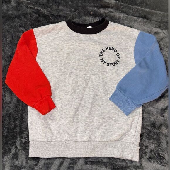 H&M 5t/6 I am the hero of my story sweatshirt with tiny stain on chest - Picture 1 of 2